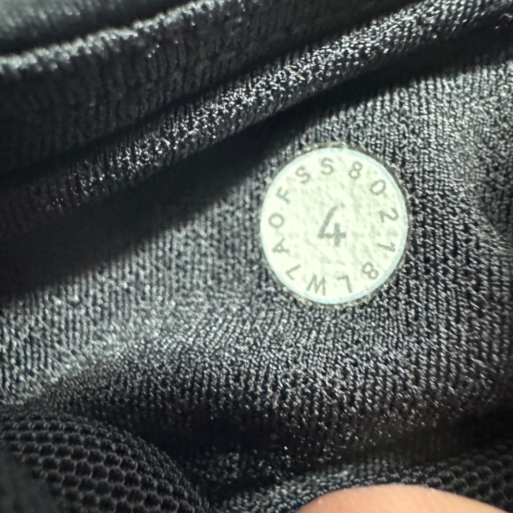 Lululemon On Pace ShortS Black - Picture 4 of 7